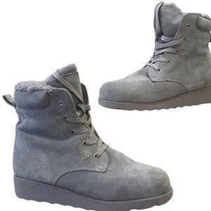 BEARPAW Phoebe suede sheepskin lace-up hiker boot.